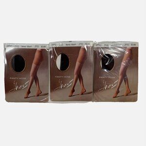 3 Pr. VINTAGE Hanes Cantrece II Sheer Nylon Pantyhose - New in Package - Medium